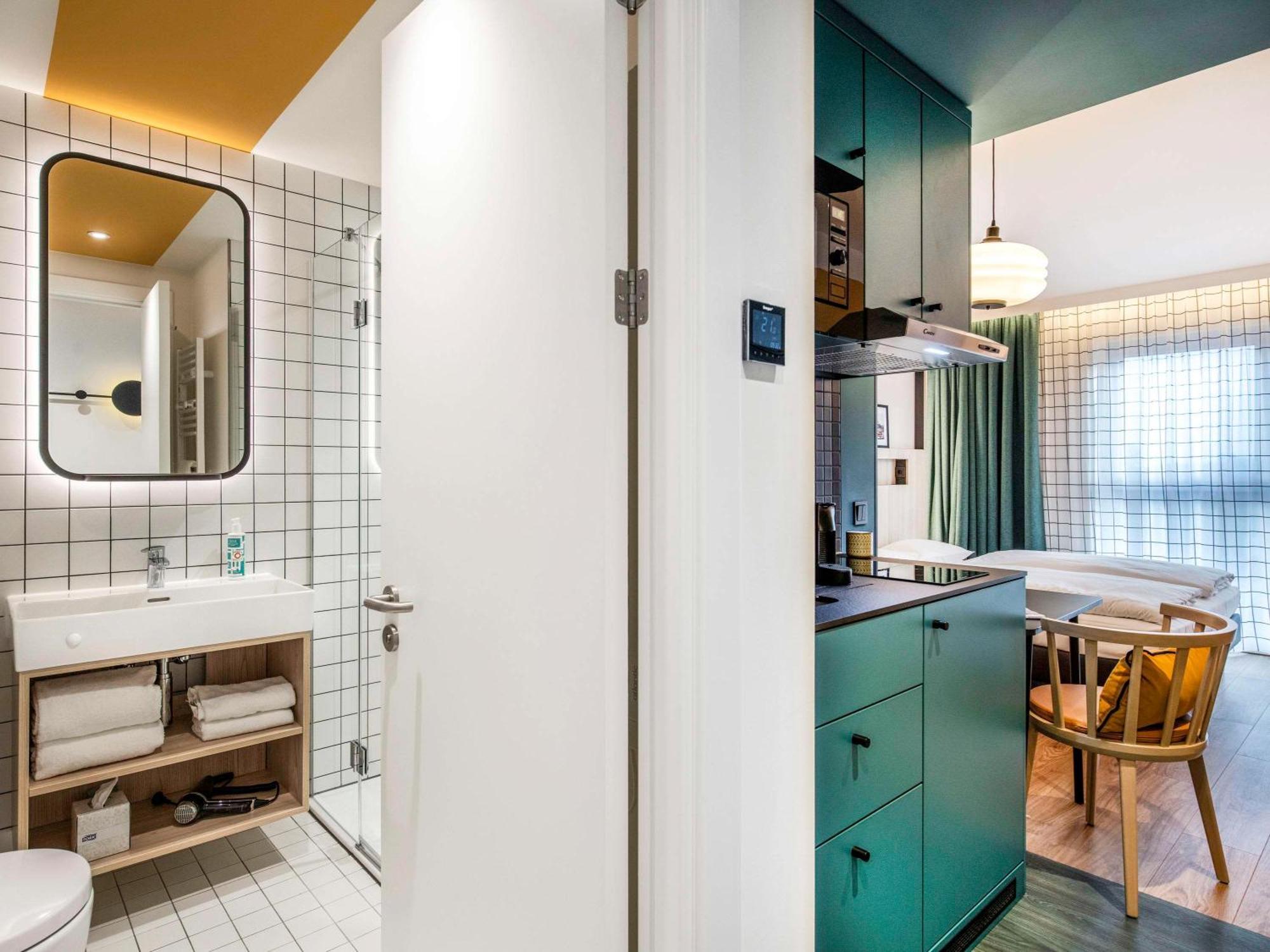 Aparthotel Adagio Access Porte De Camargue Saint-Martin-de-Crau Buitenkant foto
